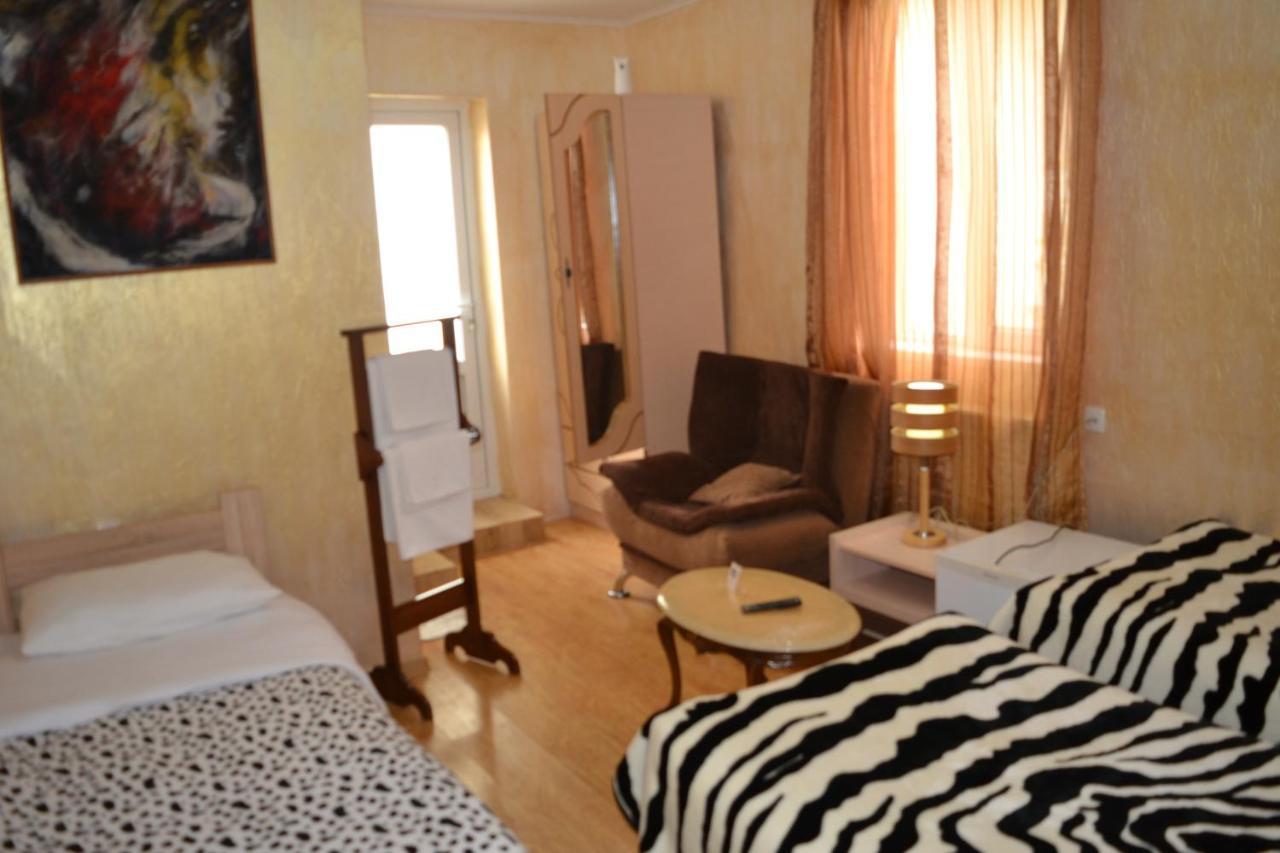 Hotel Mkudro คูทายสิ ภายนอก รูปภาพ
