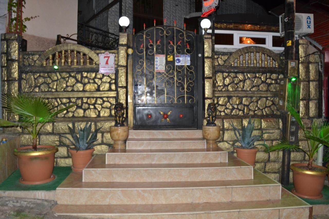 Hotel Mkudro คูทายสิ ภายนอก รูปภาพ
