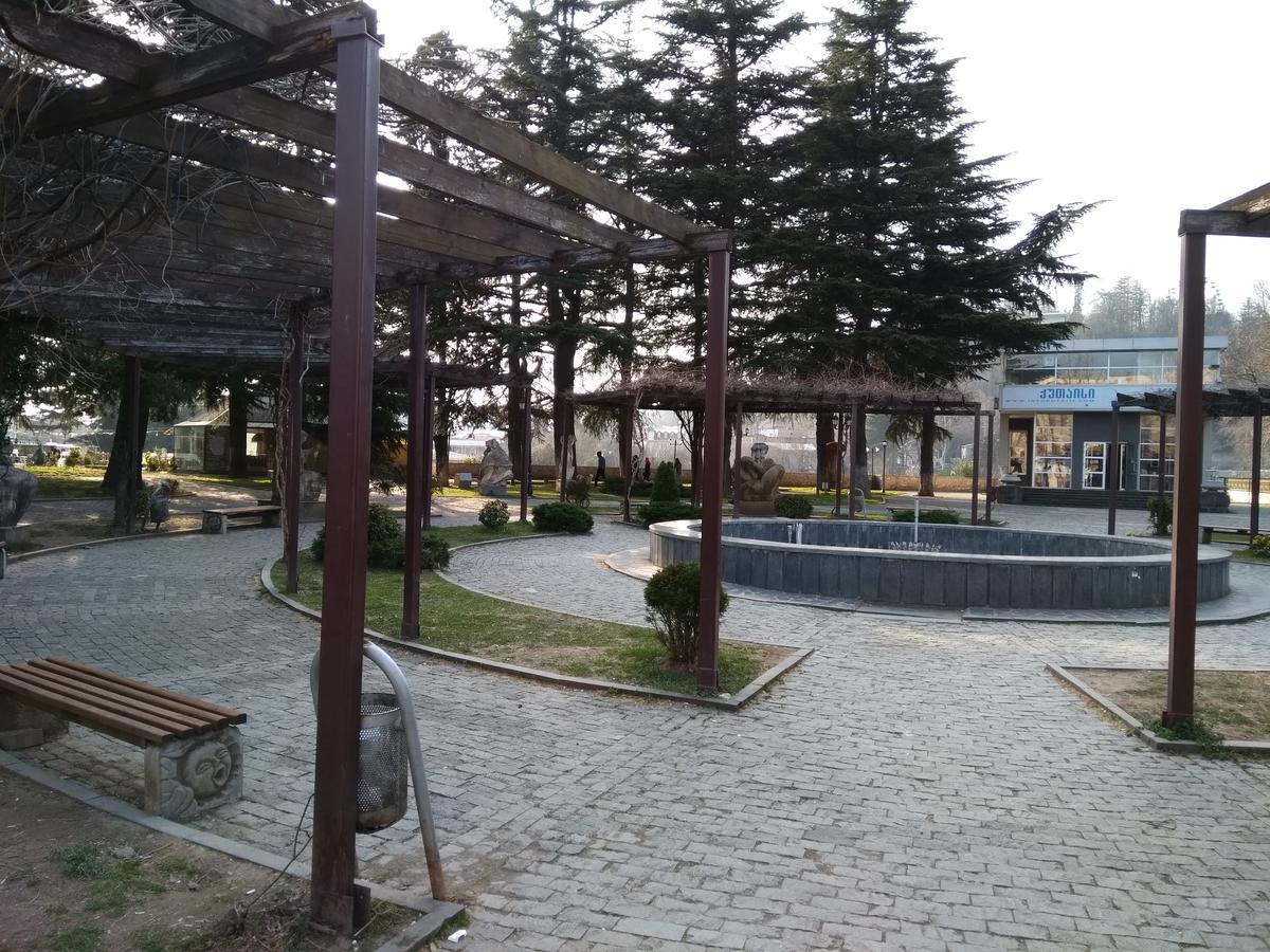 Hotel Mkudro คูทายสิ ภายนอก รูปภาพ