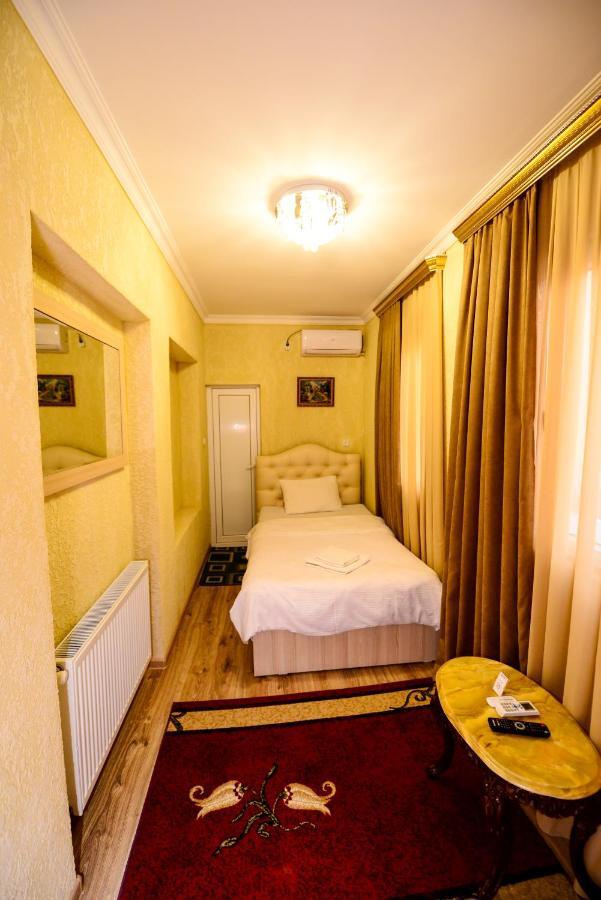 Hotel Mkudro คูทายสิ ภายนอก รูปภาพ